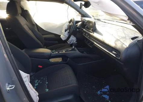 2025 Honda Hr-V Awd Sport z USA, uszkodzony, nr VIN 3CZRZ2H52SM739454